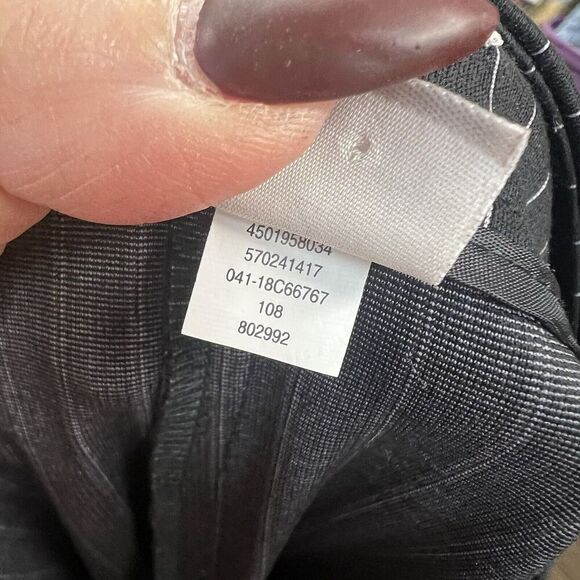 Chico’s Pinstriped Ponte Tapered Ankle Pants SZ 2/12 - Picture 6 of 6